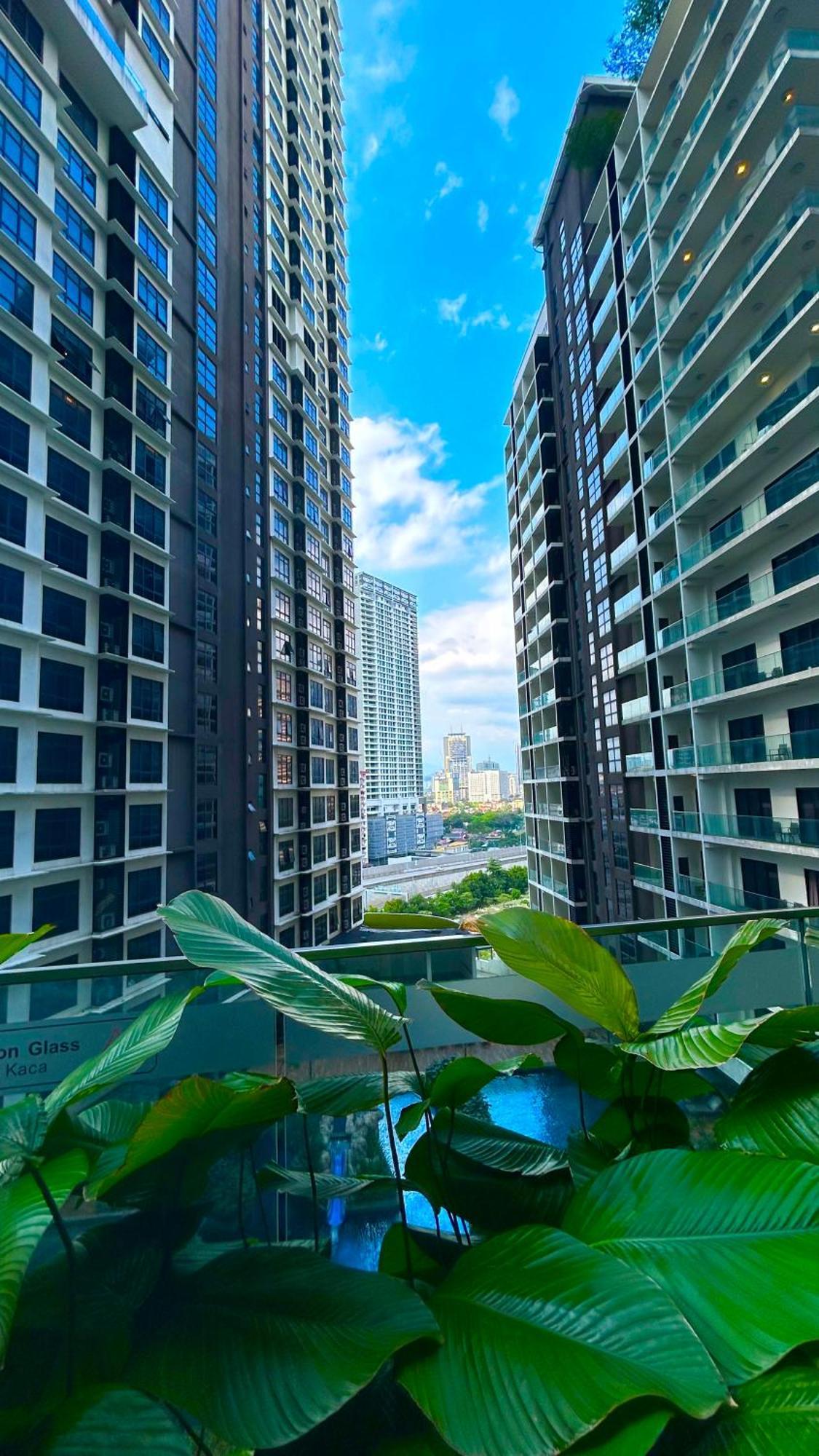 Summer Suites Klcc By Impexia Kuala Lumpur Eksteriør billede
