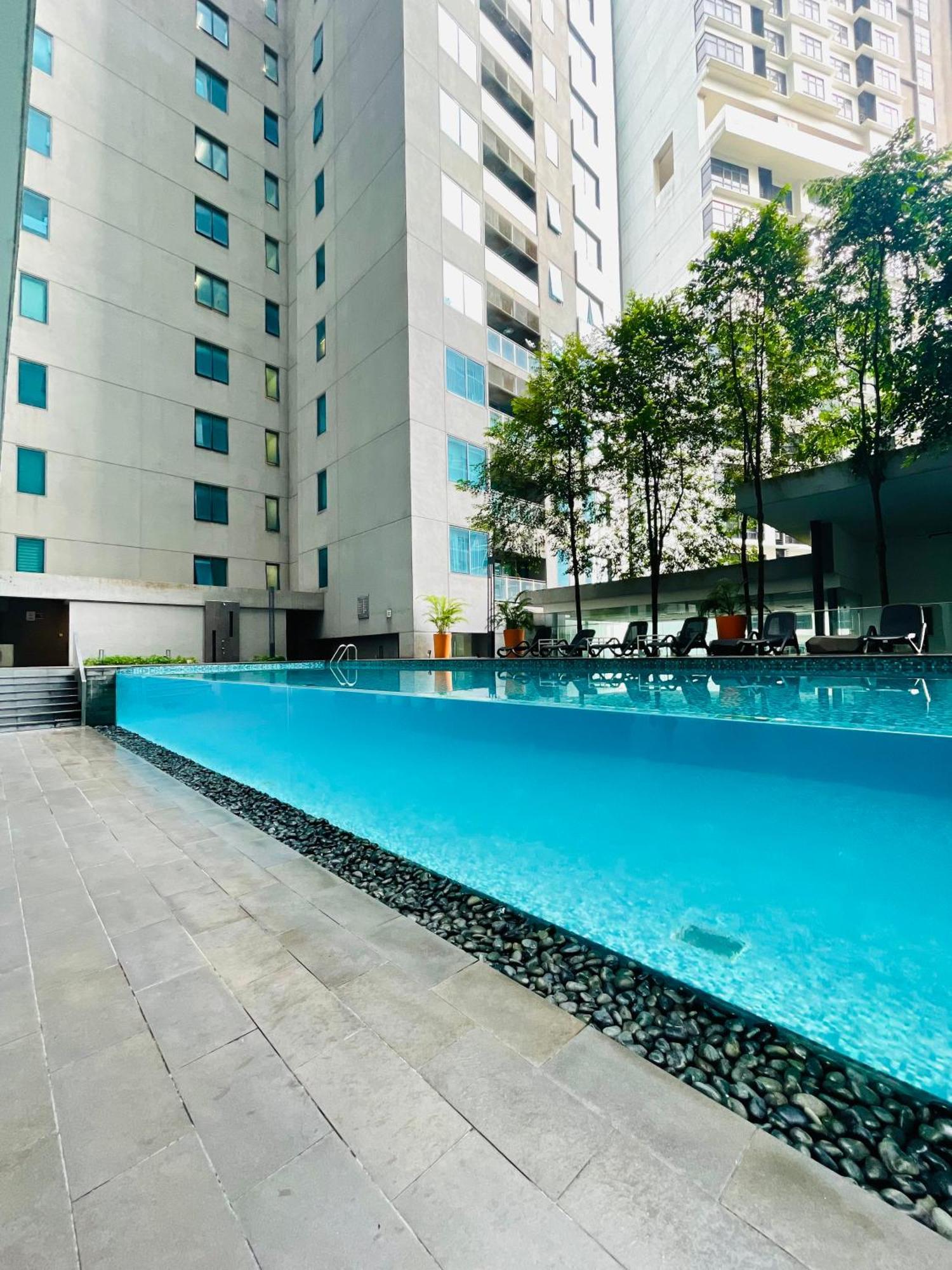 Summer Suites Klcc By Impexia Kuala Lumpur Eksteriør billede
